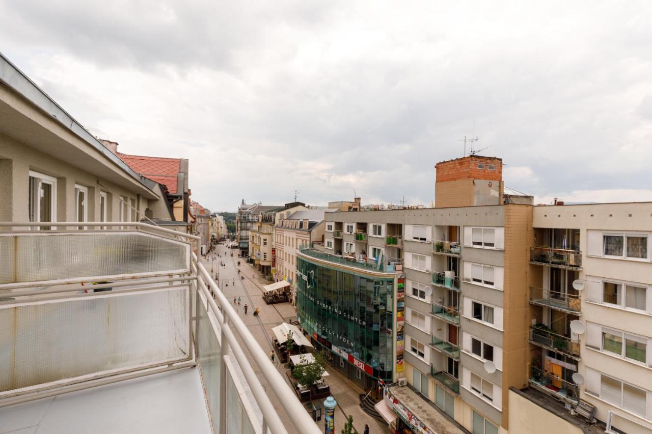 Apartments Tgm 11 Karlovy Vary Esterno foto