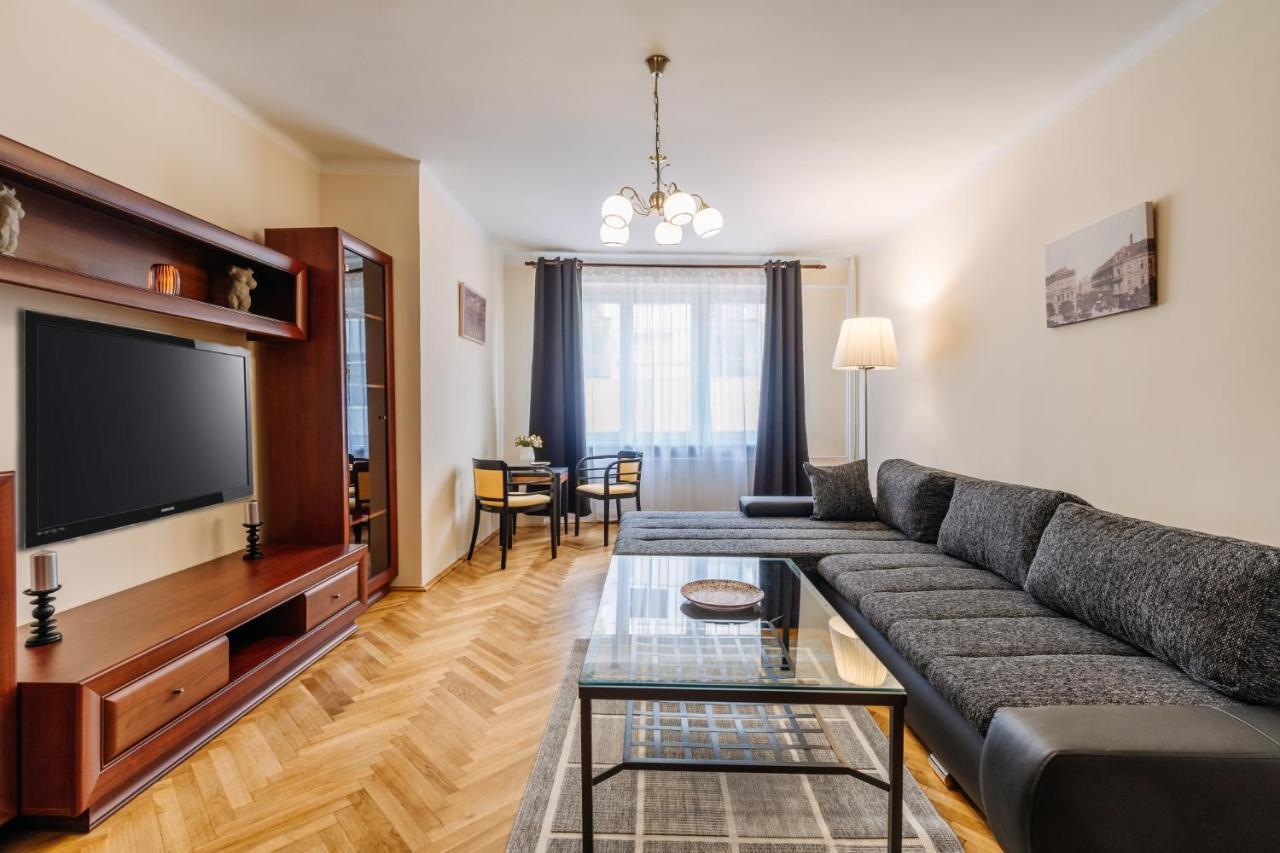 Apartments Tgm 11 Karlovy Vary Esterno foto